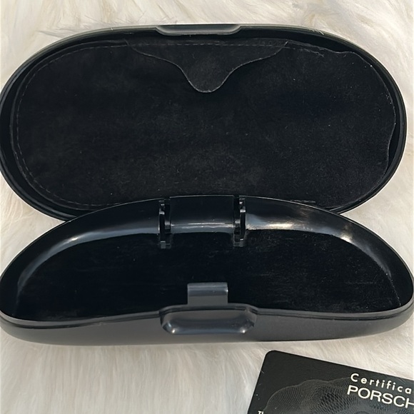Porsche Carrera Authentic Sunglasses Case - Picture 3 of 8